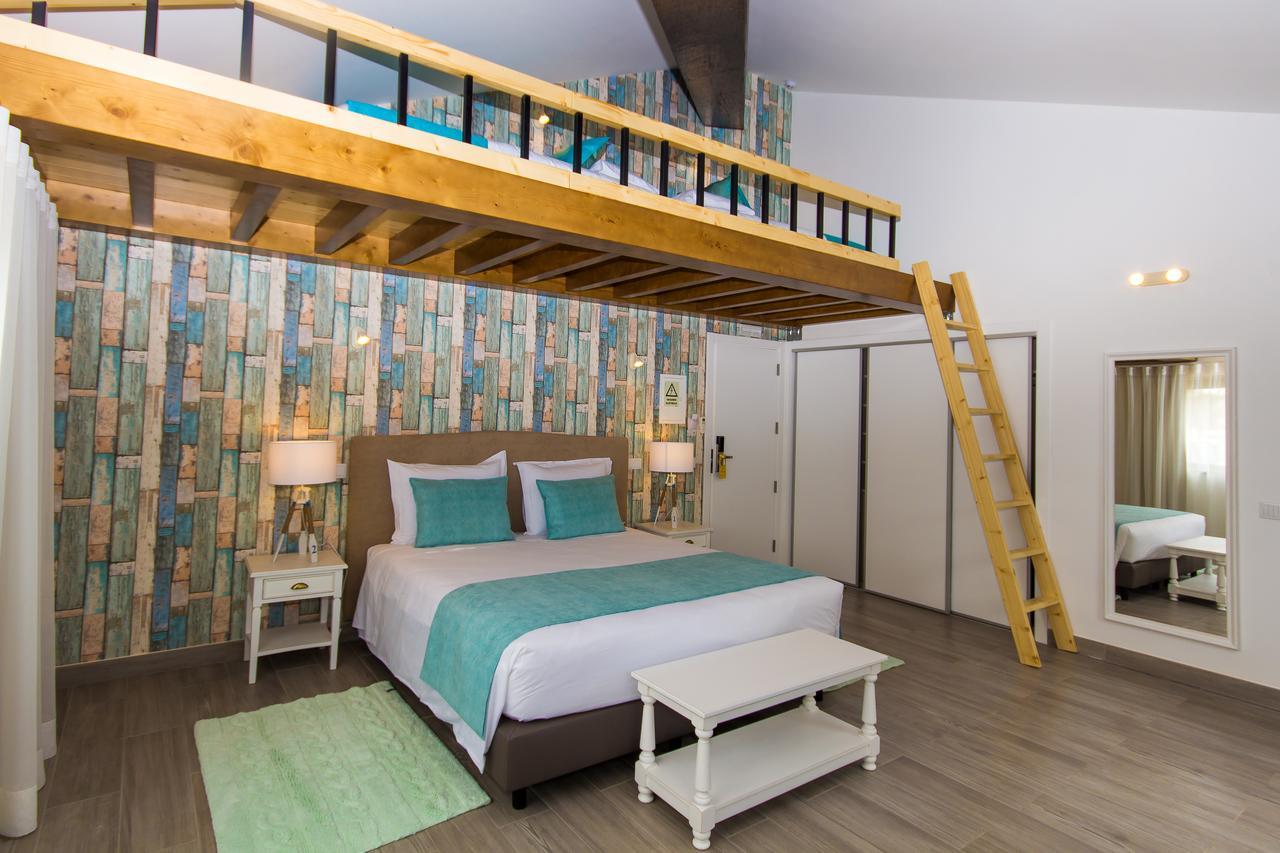 Mareta Beach House - Boutique Residence ซาเกรส ภายนอก รูปภาพ