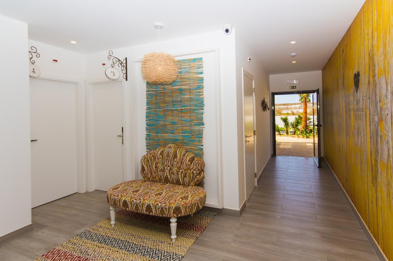 Mareta Beach House - Boutique Residence ซาเกรส ภายนอก รูปภาพ