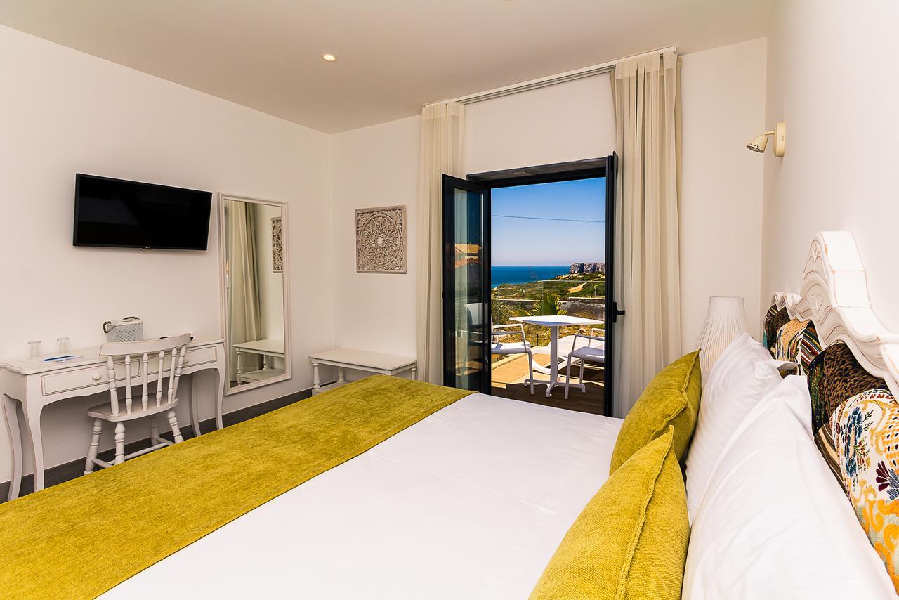 Mareta Beach House - Boutique Residence ซาเกรส ภายนอก รูปภาพ