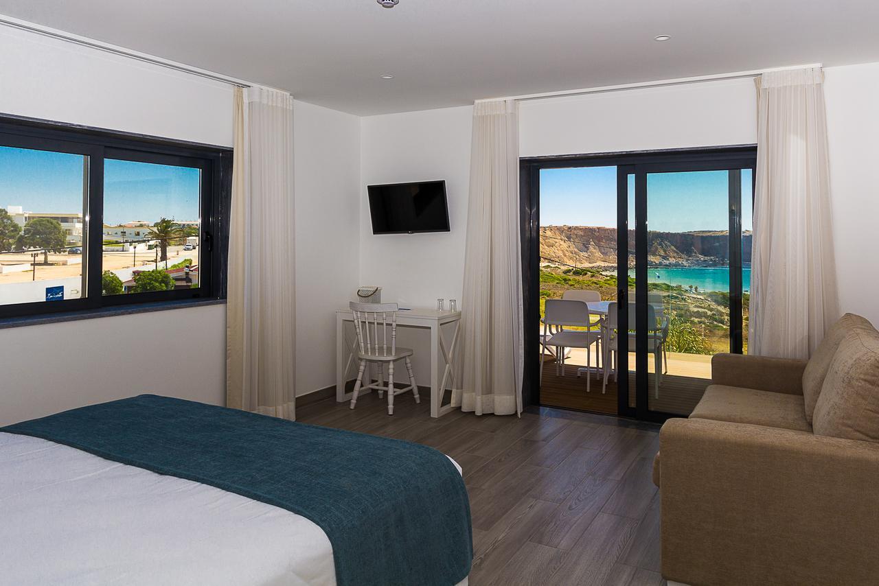 Mareta Beach House - Boutique Residence ซาเกรส ภายนอก รูปภาพ